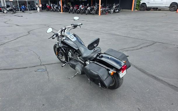 FXDF 2012 Fat Bob®