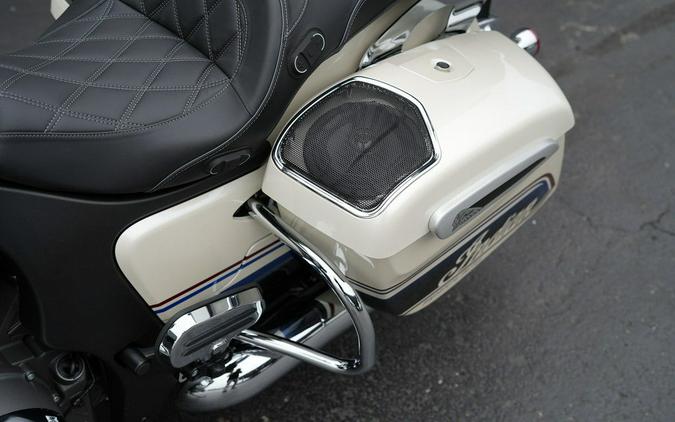 2026 Indian Motorcycle Roadmaster PowerPlus Signature Series Frontier Pearl / Vigilant Blue