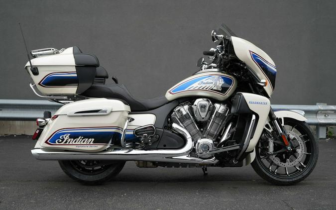 2026 Indian Motorcycle Roadmaster PowerPlus Signature Series Frontier Pearl / Vigilant Blue