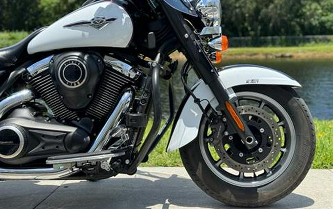 2014 Kawasaki Vulcan® 1700 Nomad™ ABS