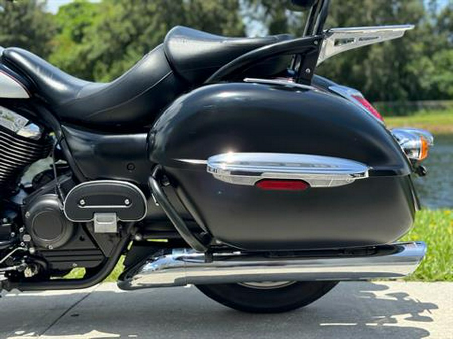 2014 Kawasaki Vulcan® 1700 Nomad™ ABS