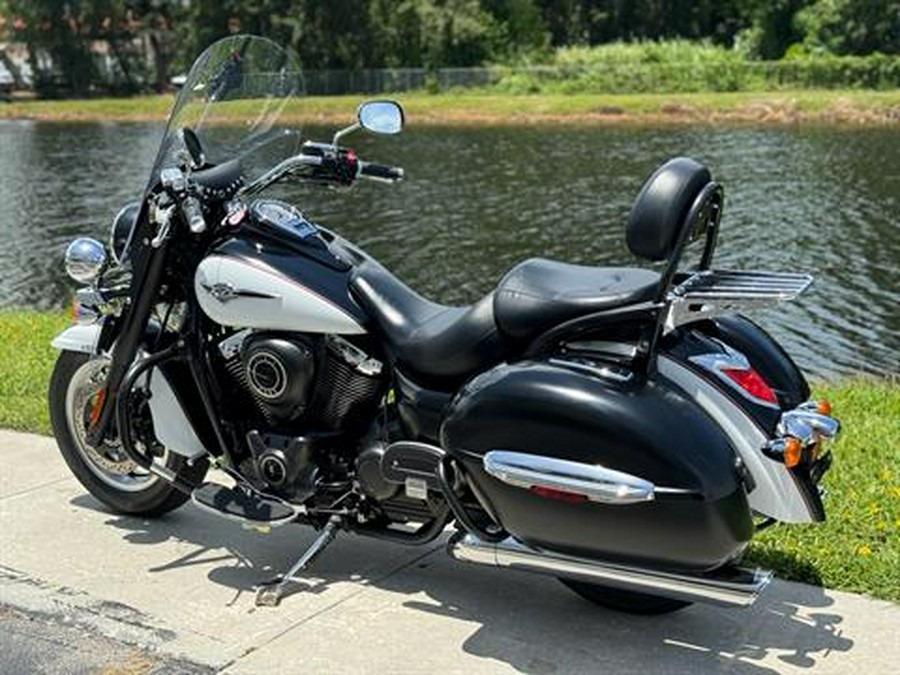 2014 Kawasaki Vulcan® 1700 Nomad™ ABS