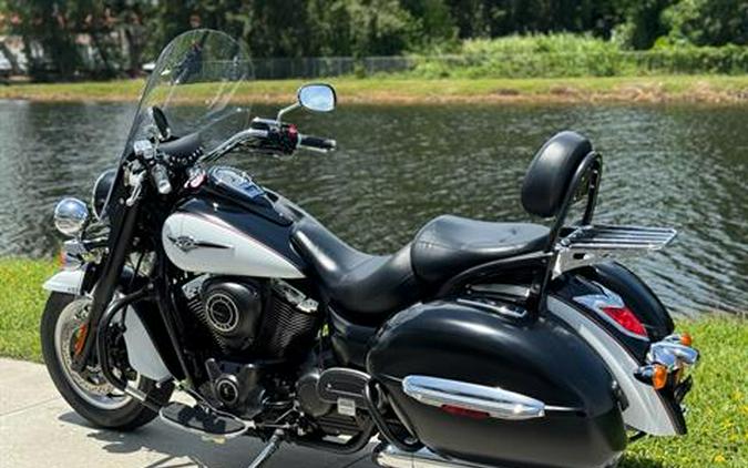 2014 Kawasaki Vulcan® 1700 Nomad™ ABS