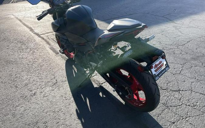 2024 Kawasaki Z500 SE ABS