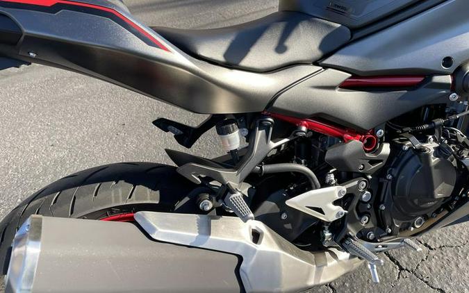 2024 Kawasaki Z500 SE ABS