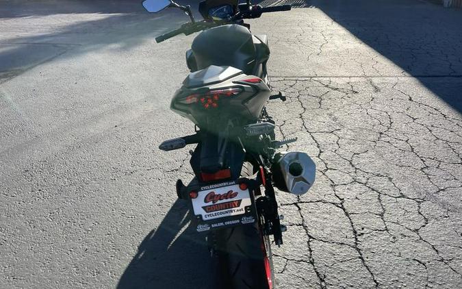 2024 Kawasaki Z500 SE ABS