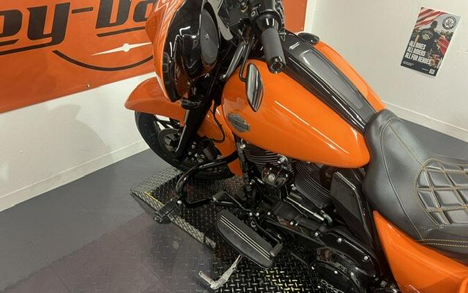 FLHXS 2023 Street Glide® Special