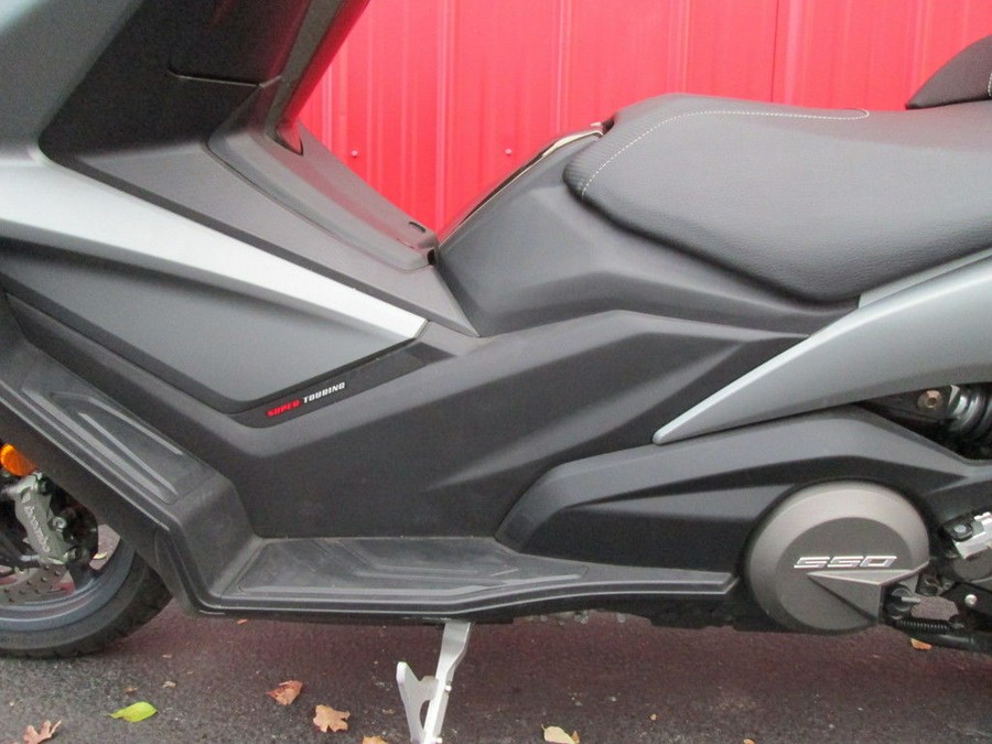 2022 KYMCO AK 550i ABS