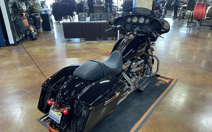 2023 Harley-Davidson FLHX - Street Glide