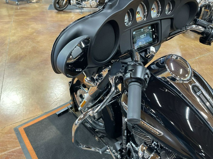 2023 Harley-Davidson FLHX - Street Glide