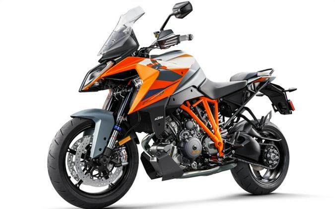 2023 KTM 1290 Super Duke GT