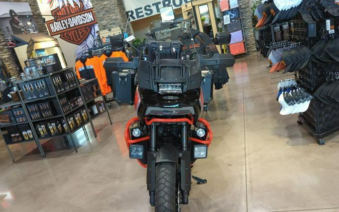 2024 Harley-Davidson® RA1250SE - CVO™ Pan America®