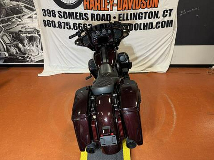 2019 Harley-Davidson CVO™ Street Glide®