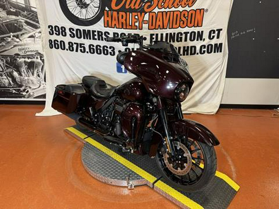 2019 Harley-Davidson CVO™ Street Glide®