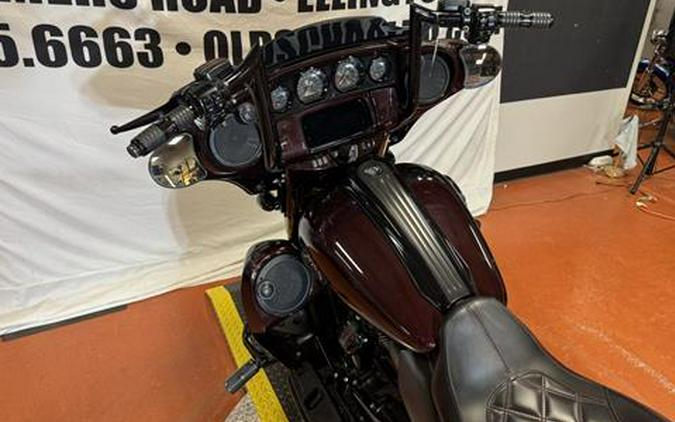 2019 Harley-Davidson CVO™ Street Glide®