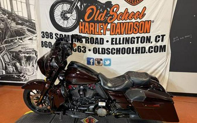 2019 Harley-Davidson CVO™ Street Glide®