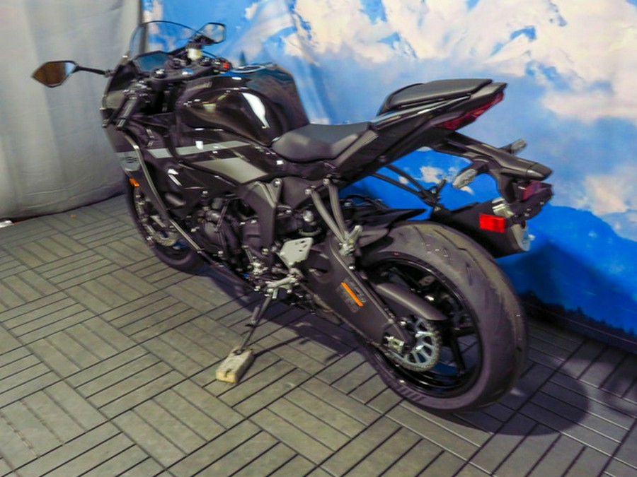 2026 Kawasaki Ninja ZX-6R ABS