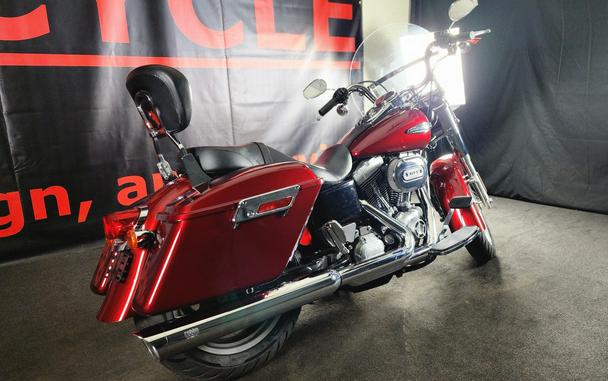 2016 HARLEY-DAVIDSON FLD - F312471