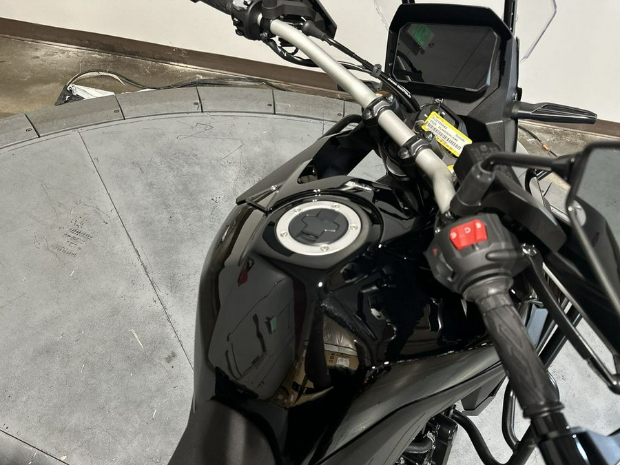 2026 Suzuki V-Strom 800DE Adventure
