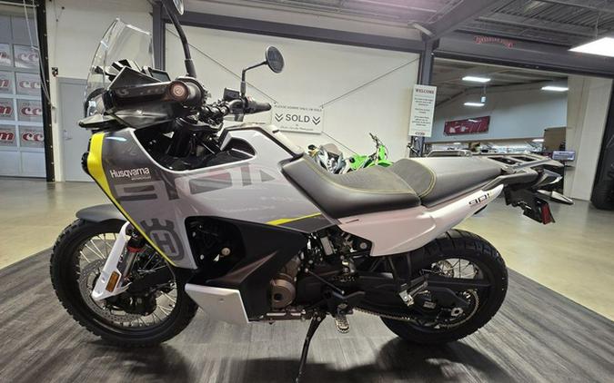 2025 Husqvarna Norden 901
