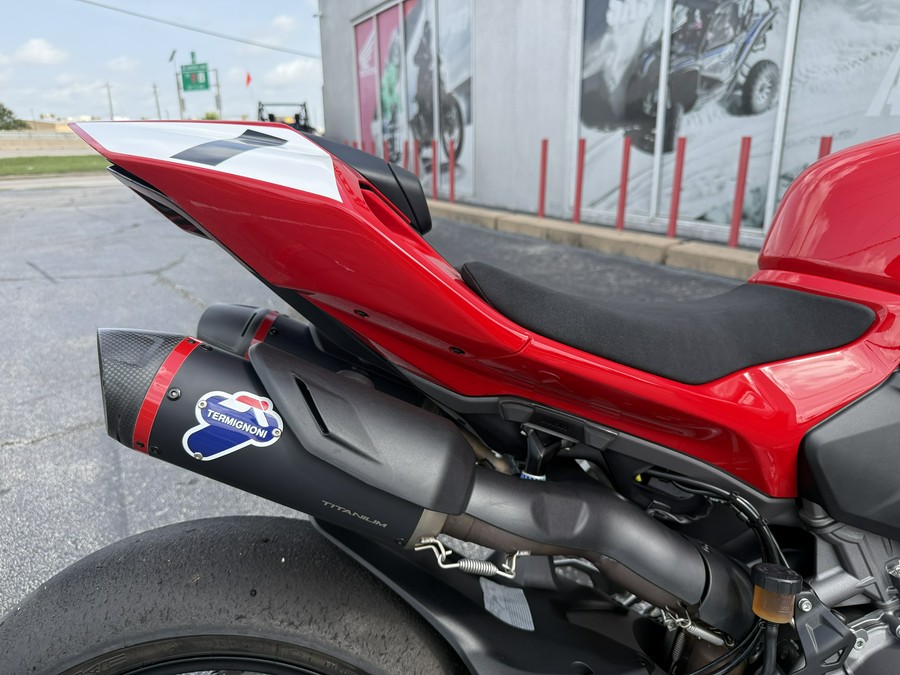 2025 Ducati Panigale V2S - 01093C