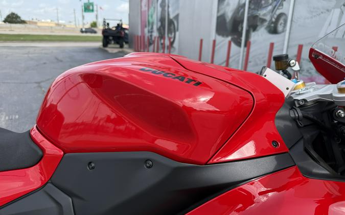 2025 Ducati Panigale V2S - 01093C