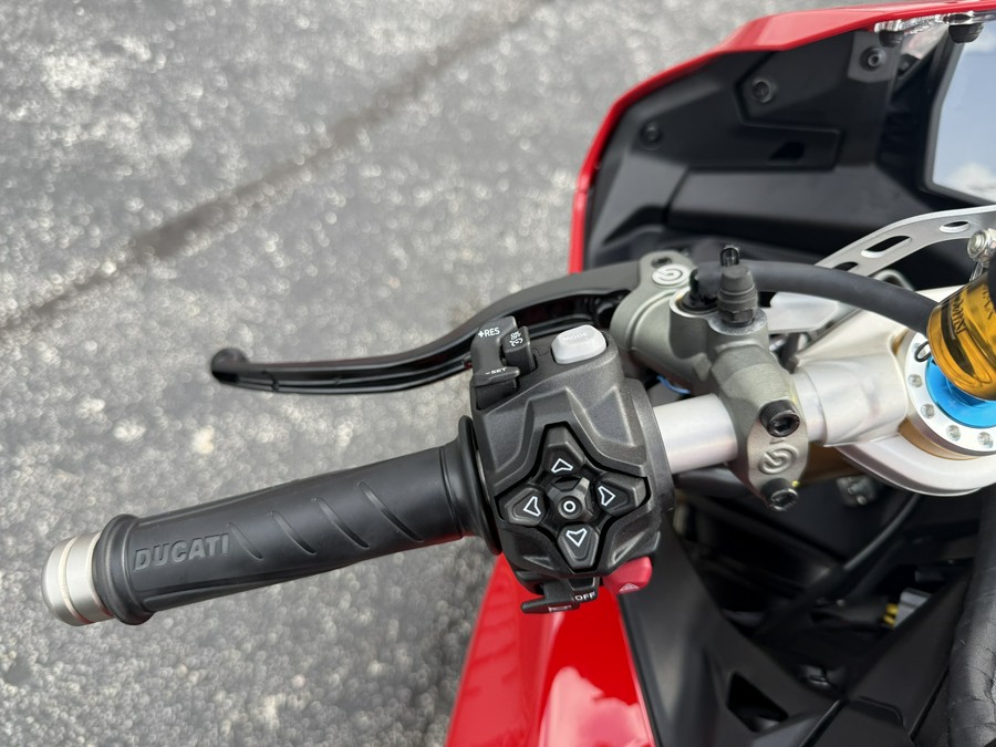 2025 Ducati Panigale V2S - 01093C