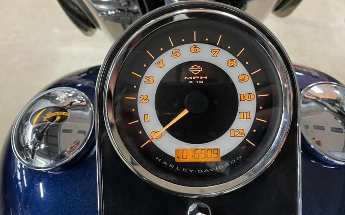 2012 Harley-Davidson Softail FLSTN Deluxe
