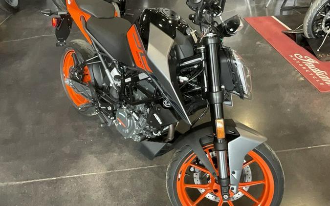 2023 KTM Duke 200
