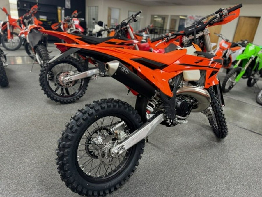 2025 KTM XC 250 W