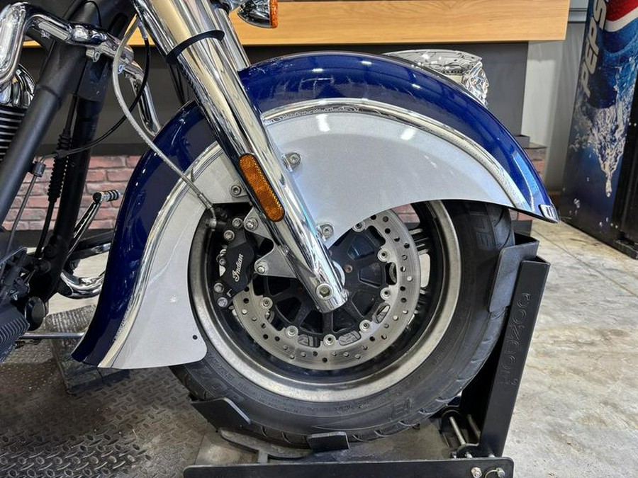 2017 Indian Motorcycle® Springfield™ Blue Sapphire Over Star Silver