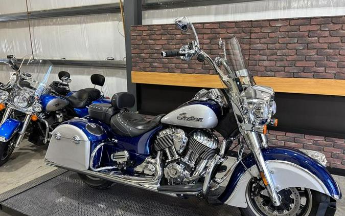 2017 Indian Motorcycle® Springfield™ Blue Sapphire Over Star Silver