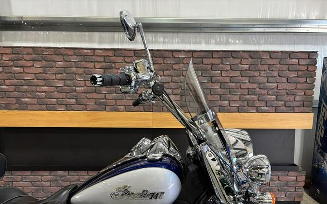 2017 Indian Motorcycle® Springfield™ Blue Sapphire Over Star Silver
