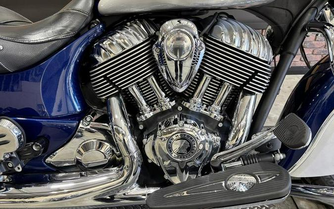 2017 Indian Motorcycle® Springfield™ Blue Sapphire Over Star Silver