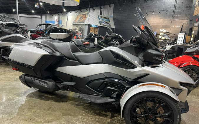 2023 CAN-AM SPYDER RT