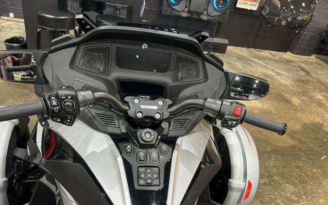 2023 CAN-AM SPYDER RT