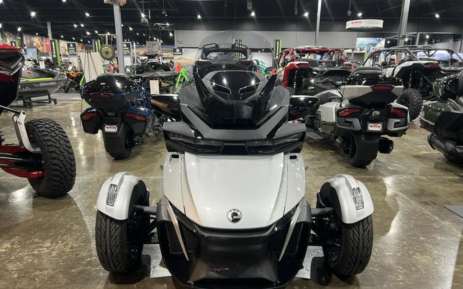 2023 CAN-AM SPYDER RT