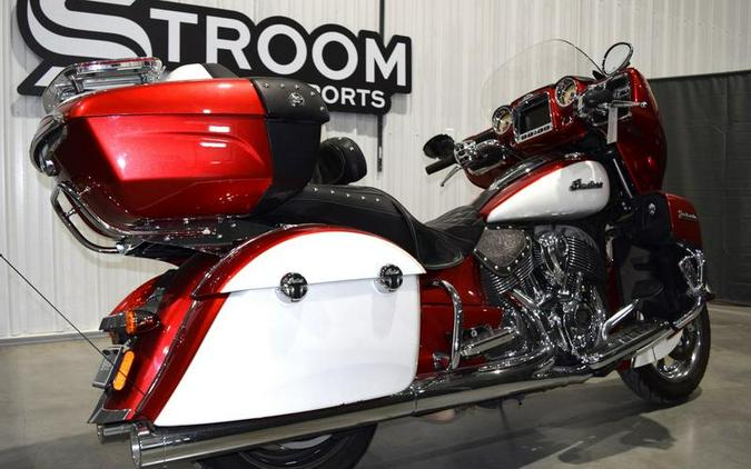 2020 Indian Motorcycle® Roadmaster® Icon Series Ruby Metallic/Pearl White