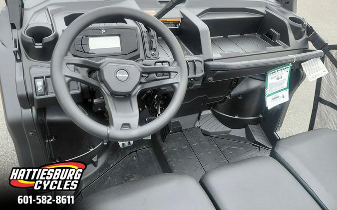 2026 Can-Am Defender HD7