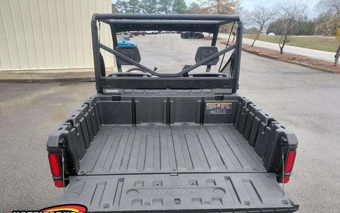 2026 Can-Am Defender HD7