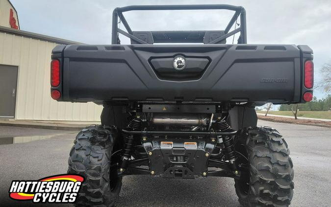 2026 Can-Am Defender HD7