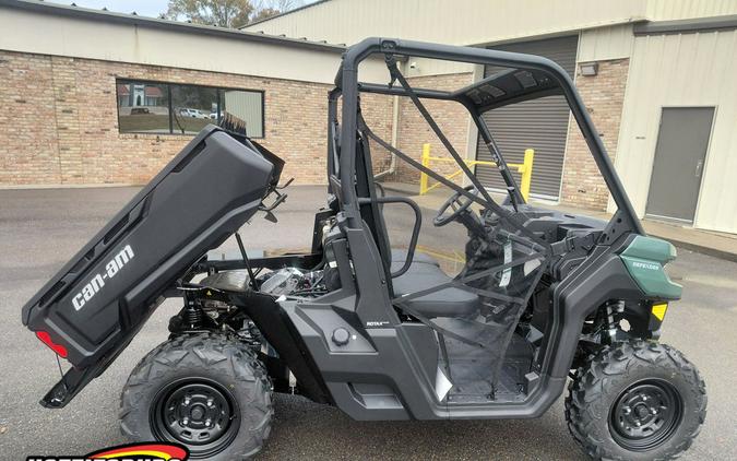 2026 Can-Am Defender HD7
