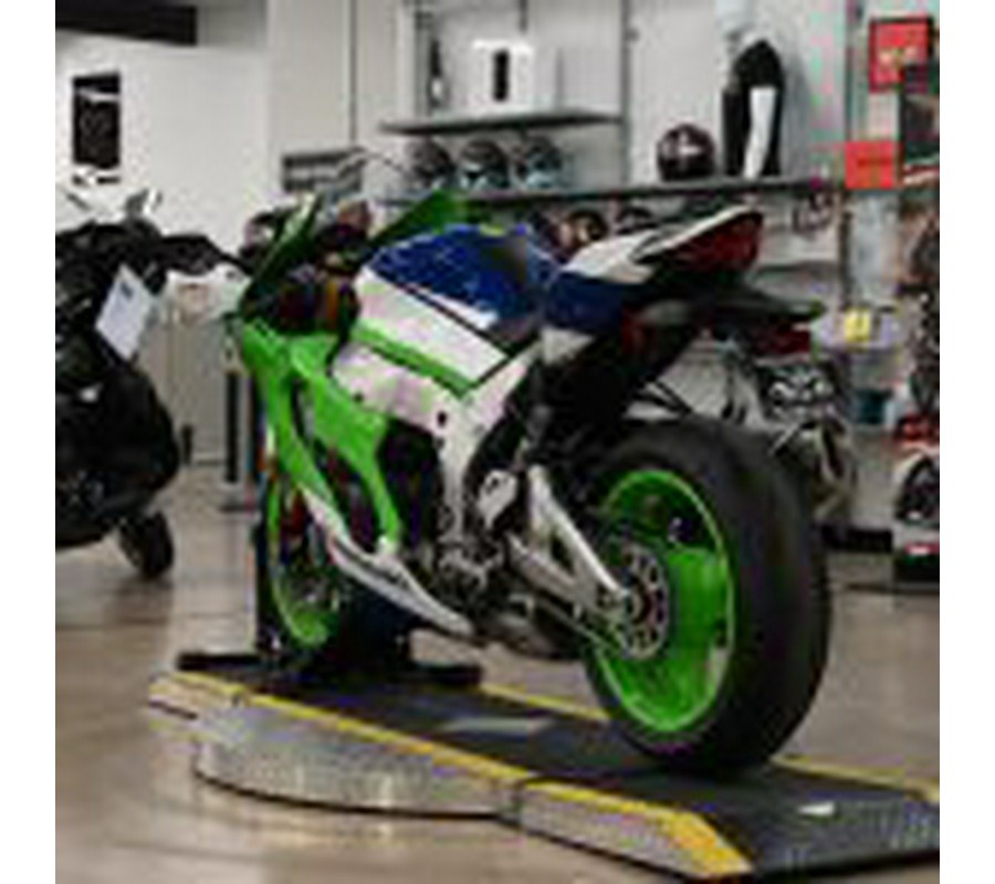 2024 Kawasaki Ninja ZX10R 40th Anniversary ABS