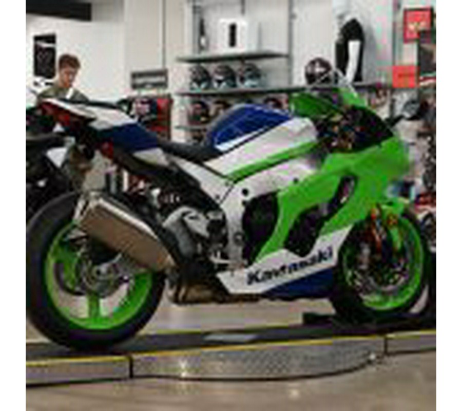2024 Kawasaki Ninja ZX10R 40th Anniversary ABS