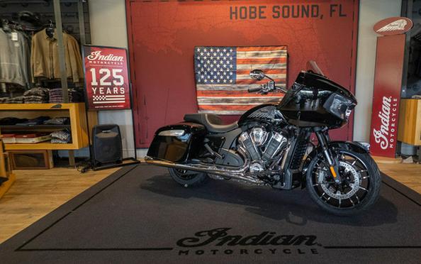 2026 Indian Challenger Limited 112 Black Metallic