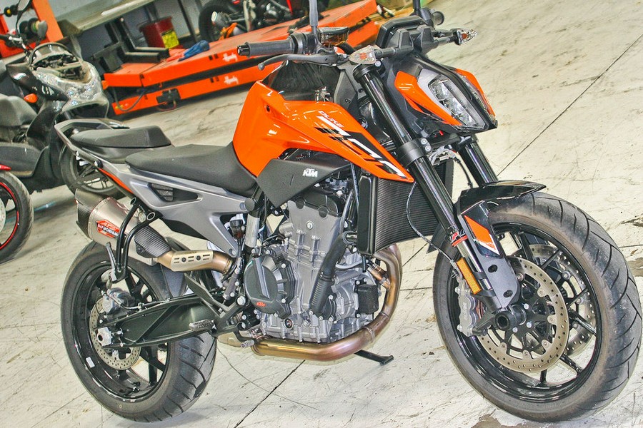 2024 KTM 790 Duke