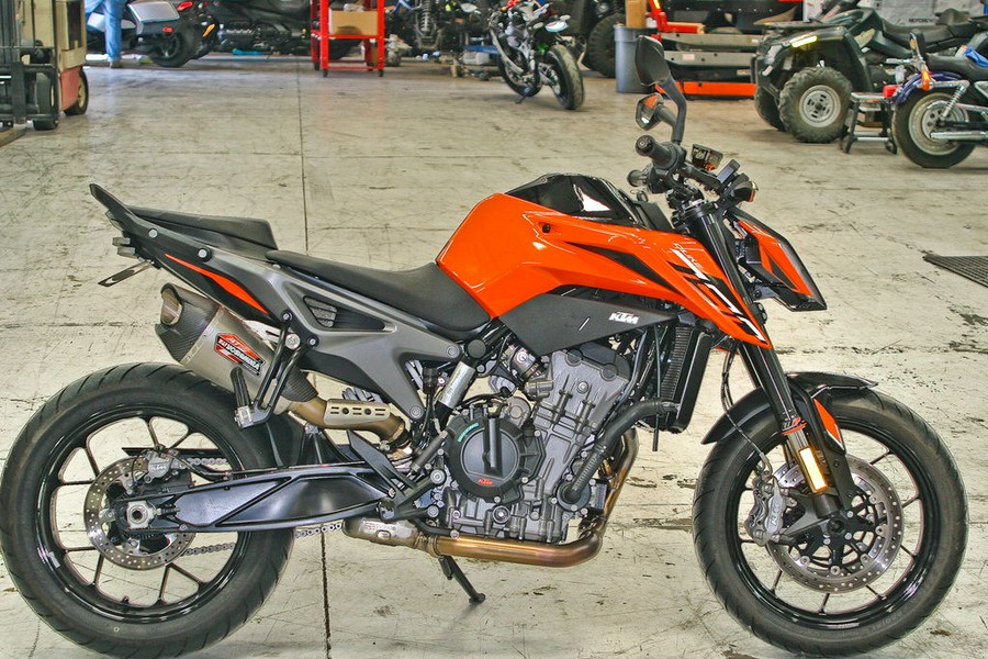 2024 KTM 790 Duke