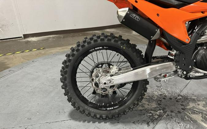 2025 KTM SX 250