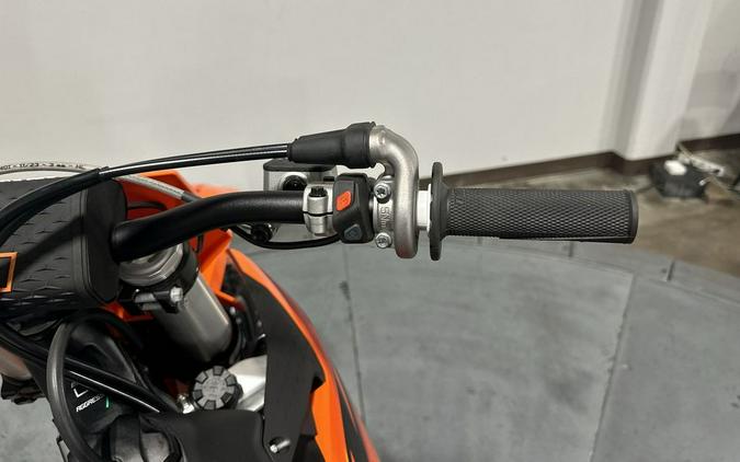 2025 KTM SX 250