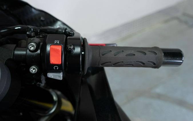 2013 Kawasaki Ninja® ZX™-6R ABS